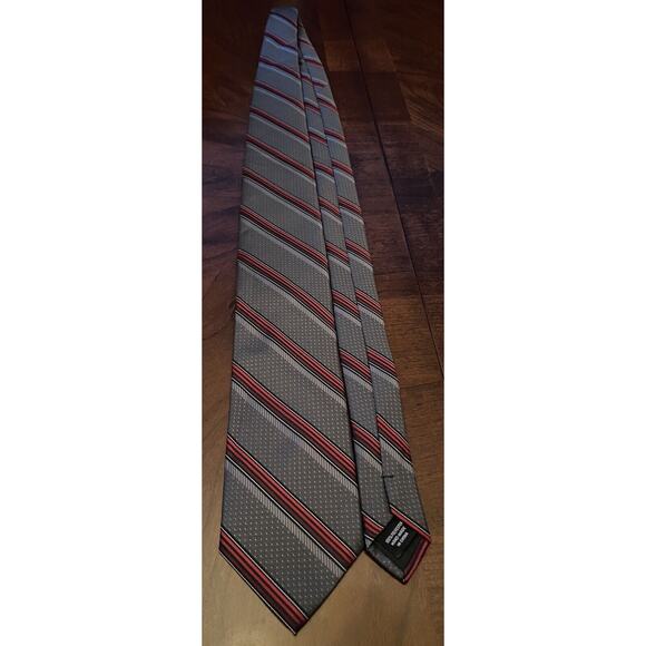 Nwt Platinum Designs Gray Red Burgundy Polyester Men’s Neck Tie Made In China - Picture 3 of 9